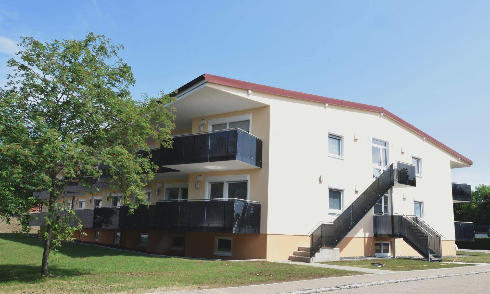 Aparthotel Donaustern Asbach-Bäumenheim Exterior photo