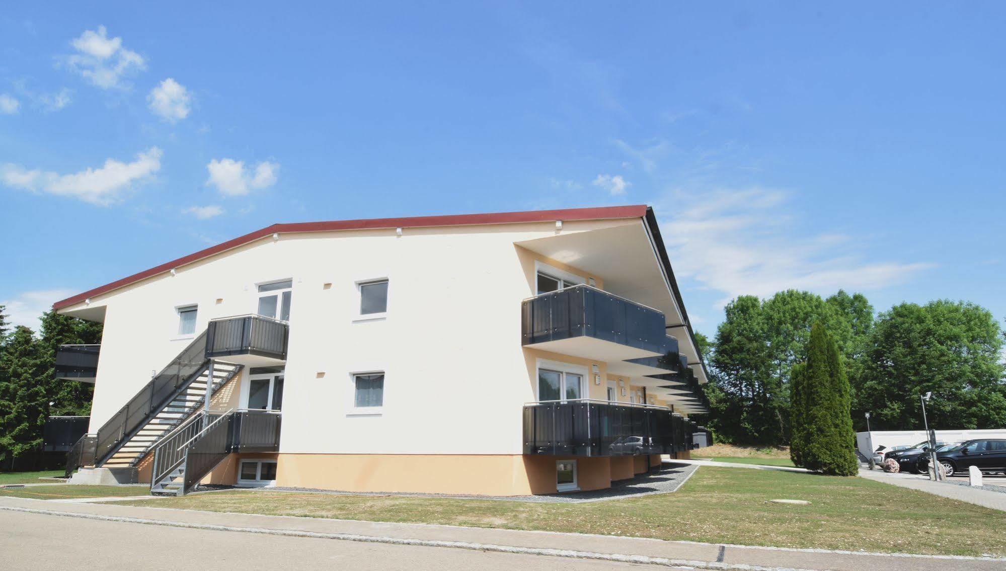 Aparthotel Donaustern Asbach-Bäumenheim Exterior photo
